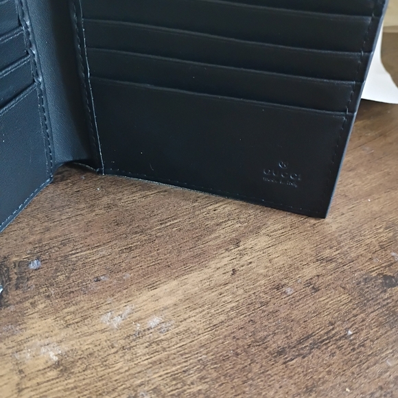 Gucci Black Leather Wallet - Picture 3 of 11
